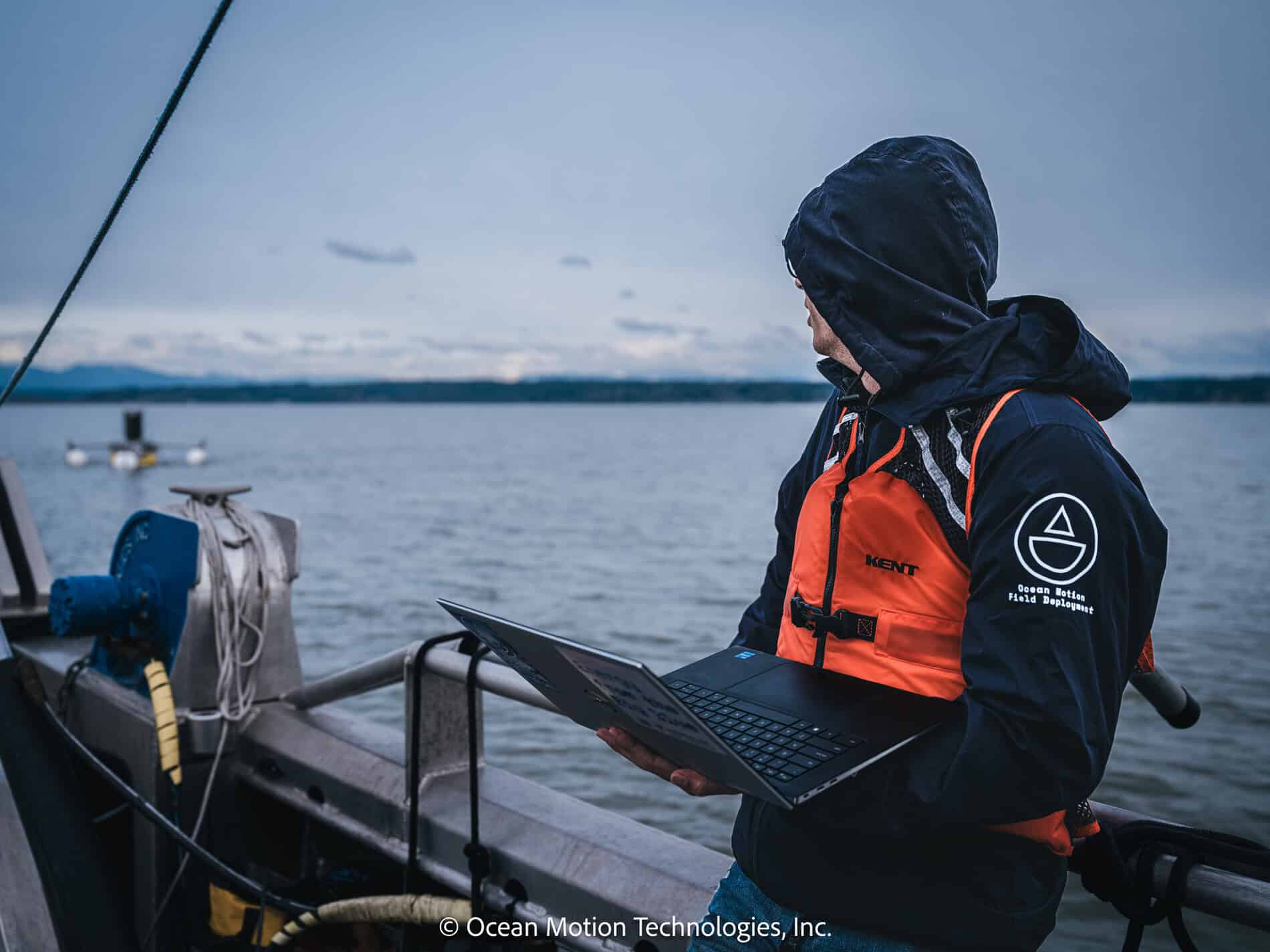 Ocean Motion Technologies wave-powered buoy deployment operation